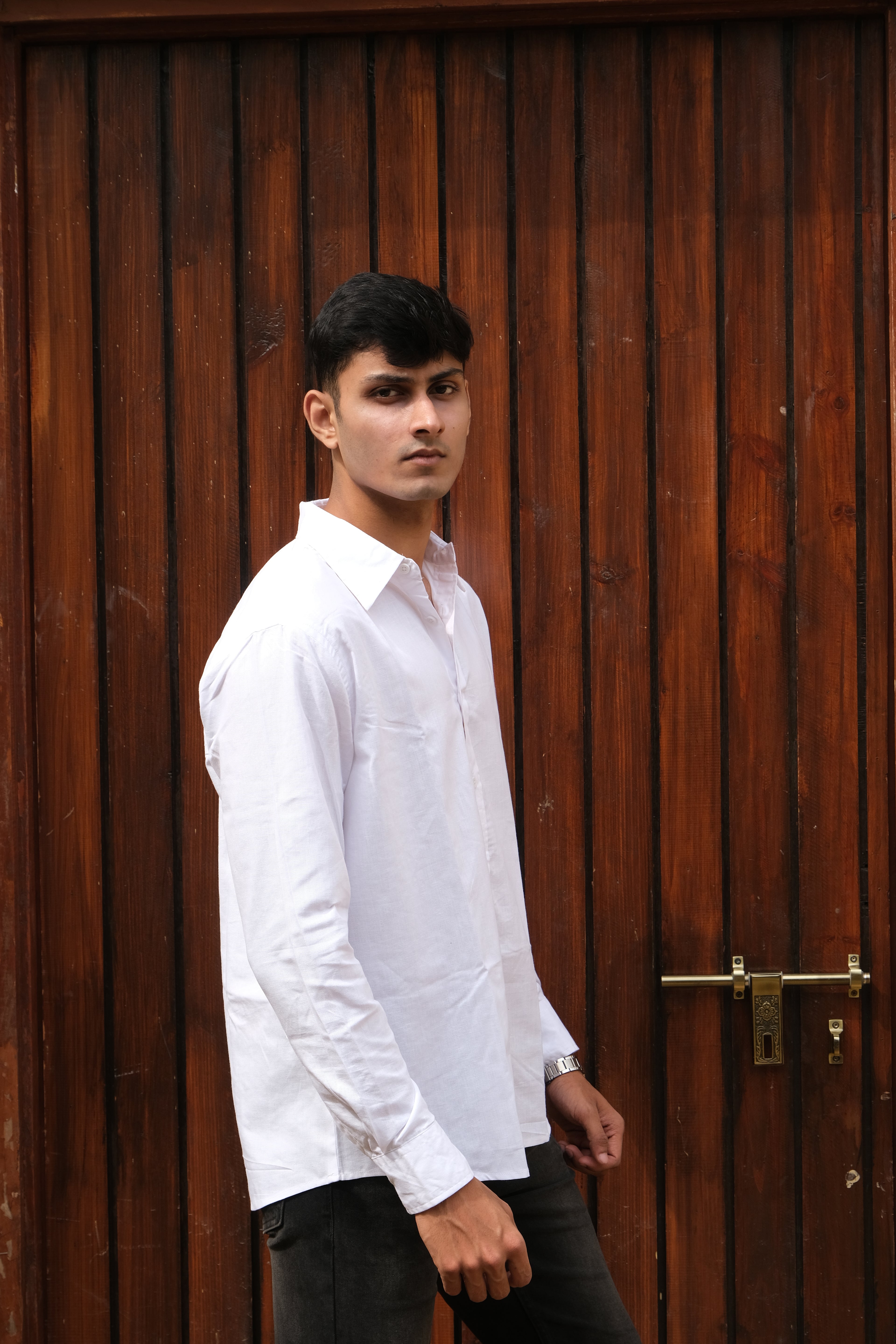 White Classic Men’s Oxford Shirt – Slim Fit 100% Cotton