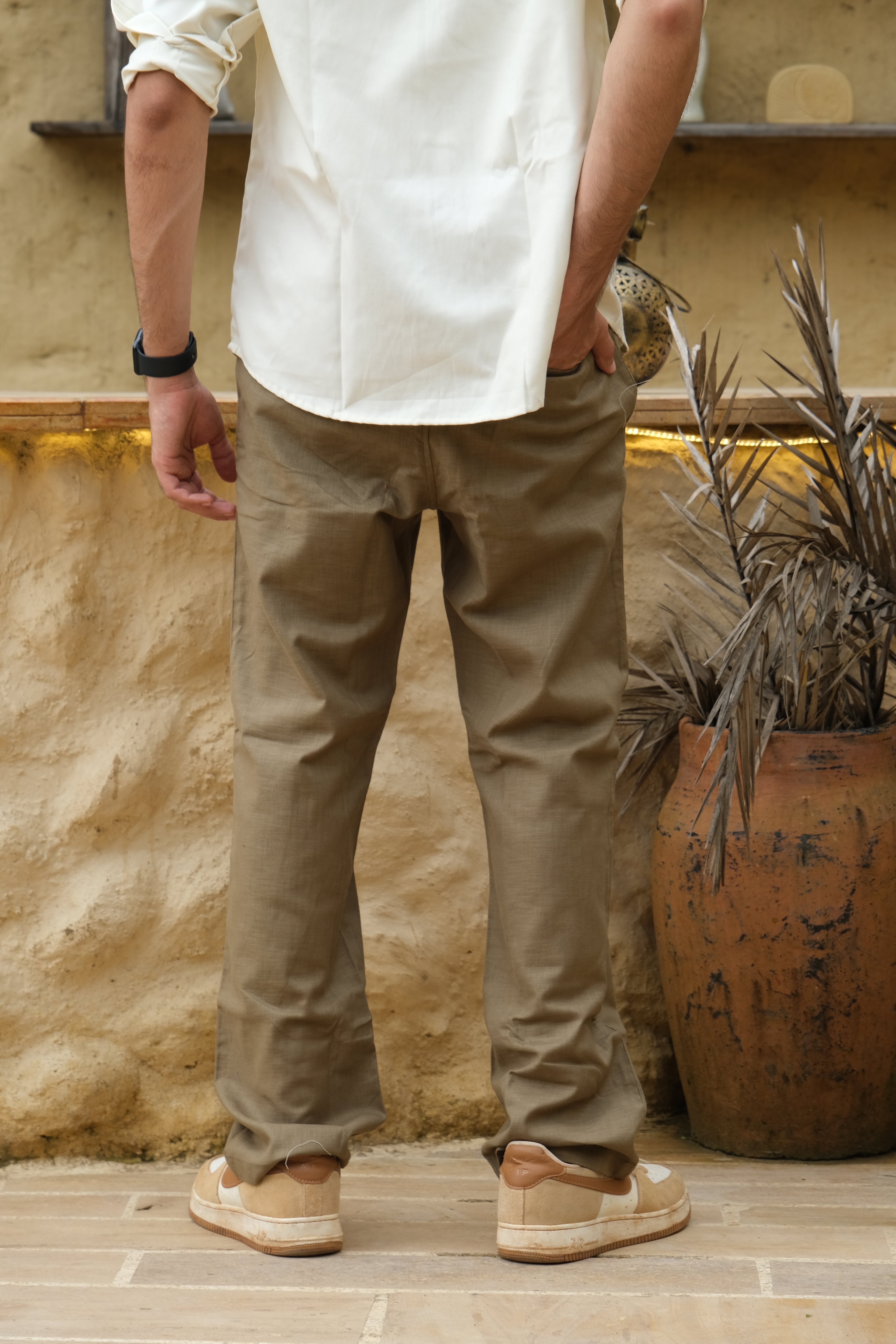 OLIVE GREEN LINEN PANTS