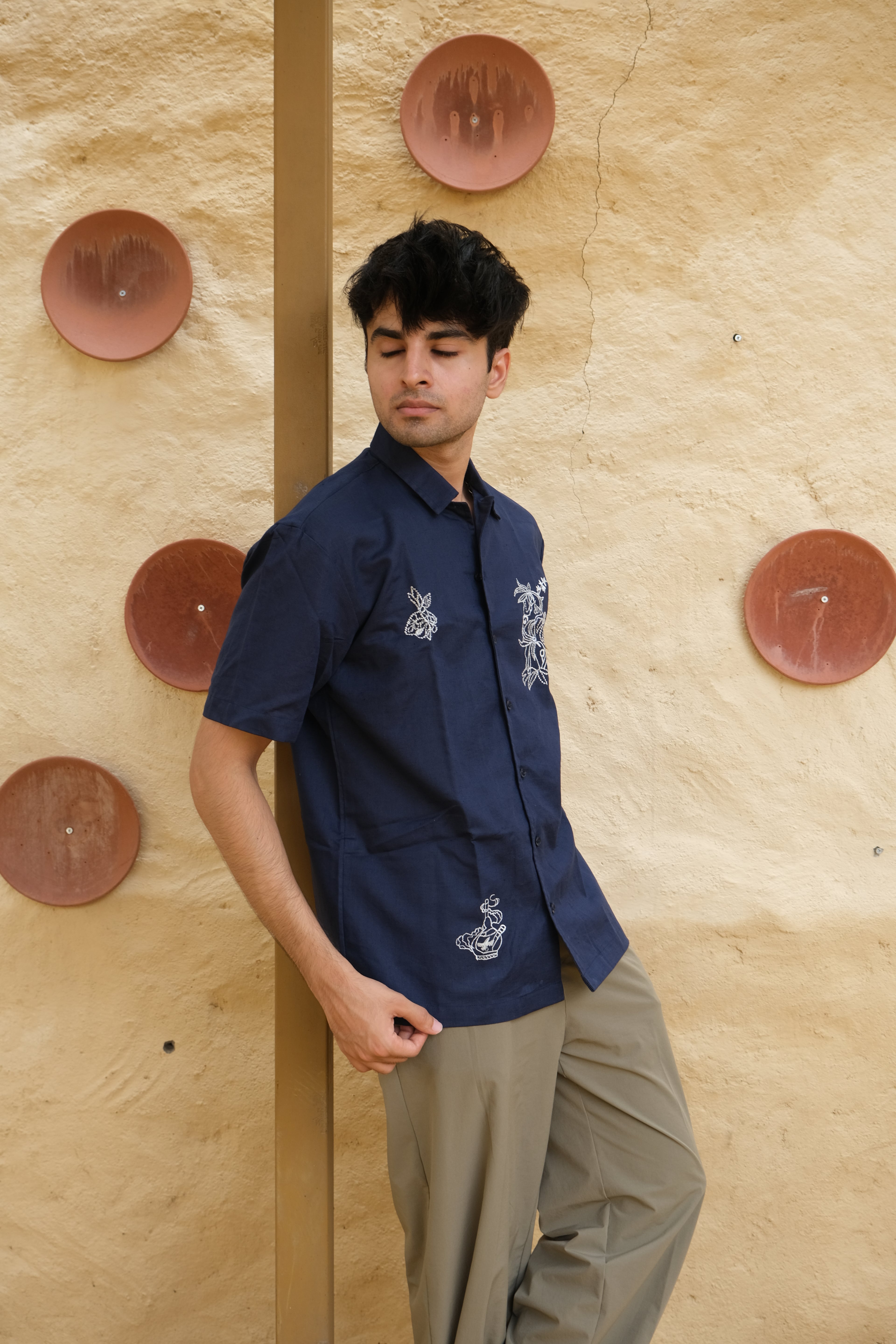 NAVY BLUE EMBROIDED LINEN SHIRT